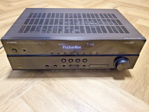 Yamaha v371 av receiver - 5.1,